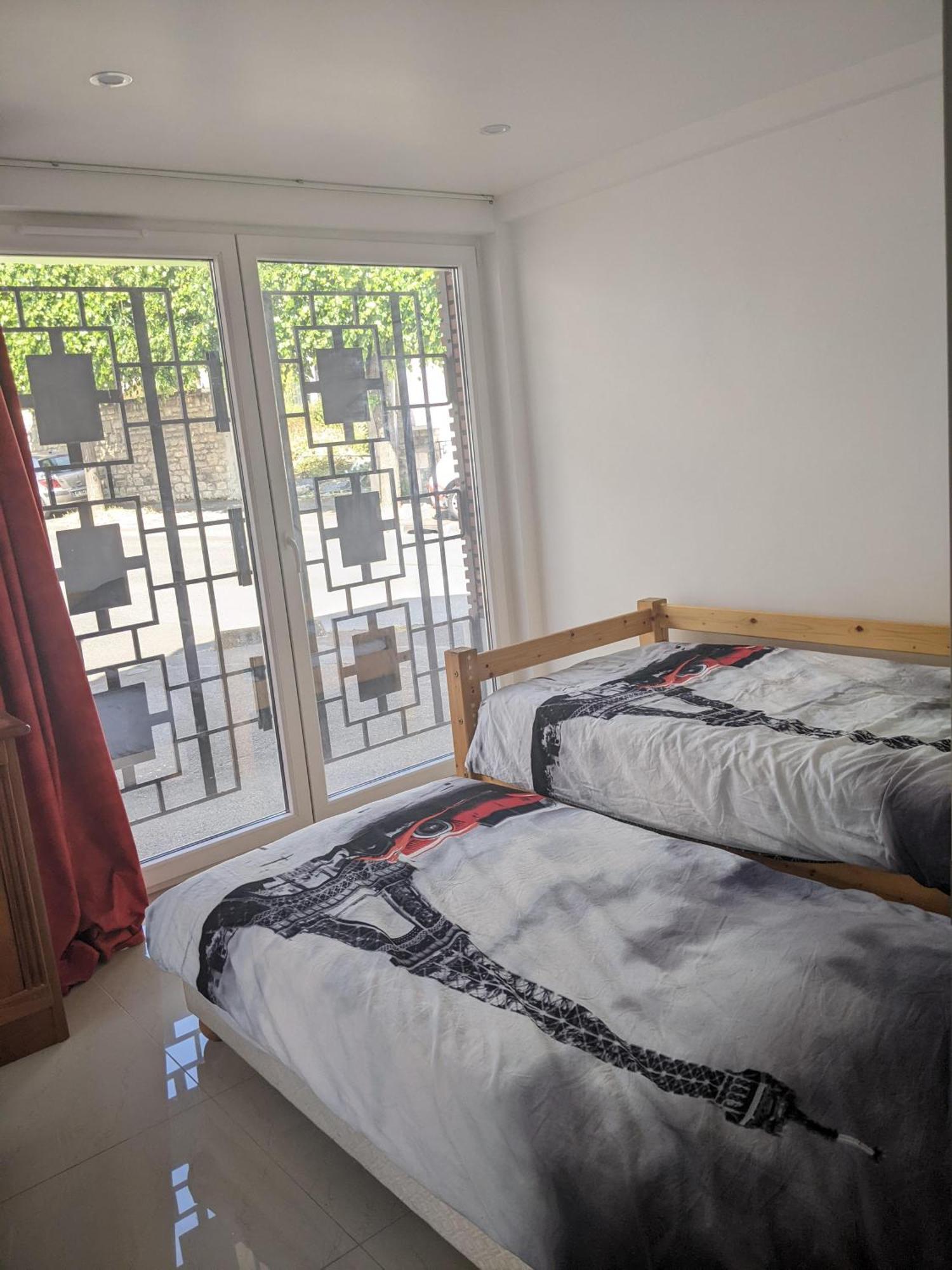 House 20 Min From Paris By Metro, Free Parking Lejlighed Créteil Eksteriør billede